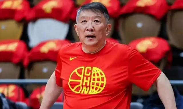 九游游戏-宫鲁鸣下课？女篮集训2个月，打得依旧混乱，王思雨喊话不留情面